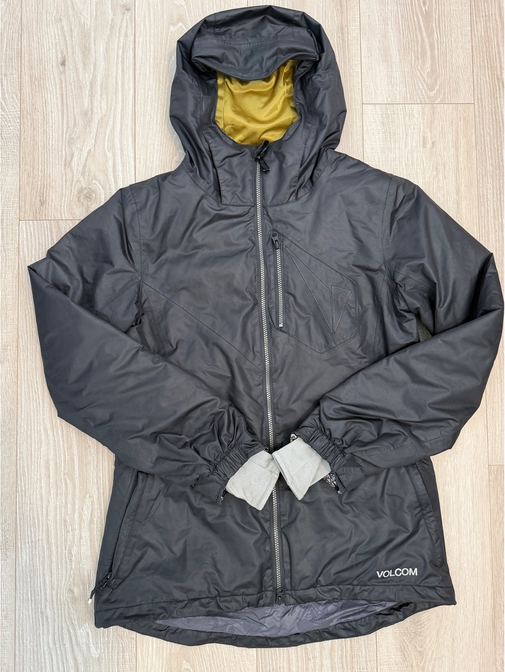 Volcom gray hooded Snowboard/Ski jacket